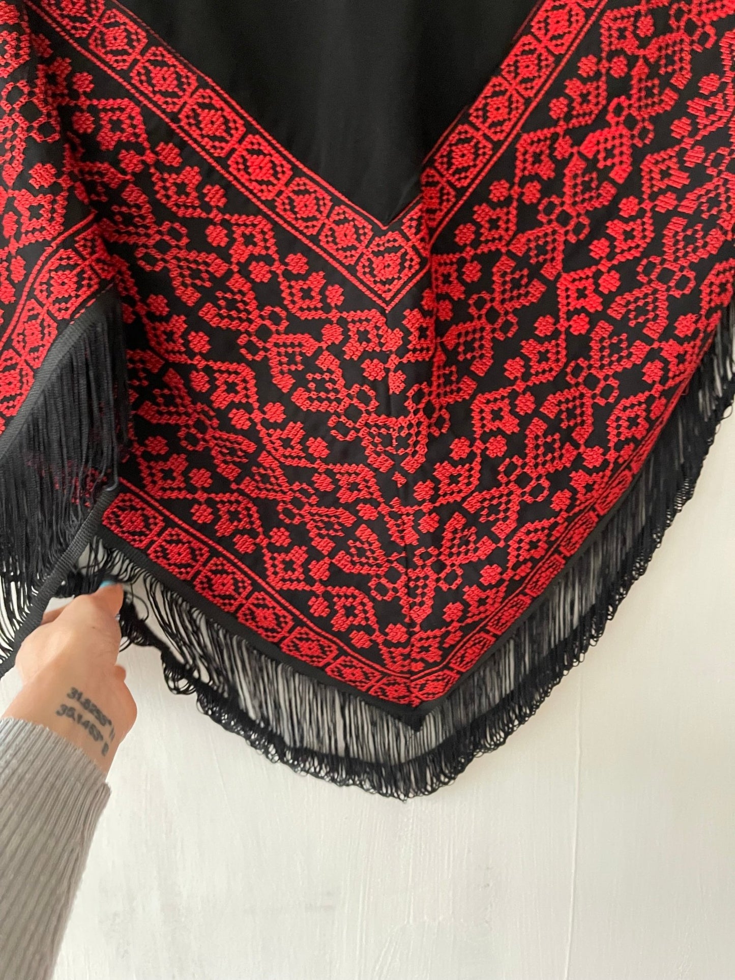 Elegant Red Tatreez-Embroidered Black Fringe Scarf - Desert Goddess